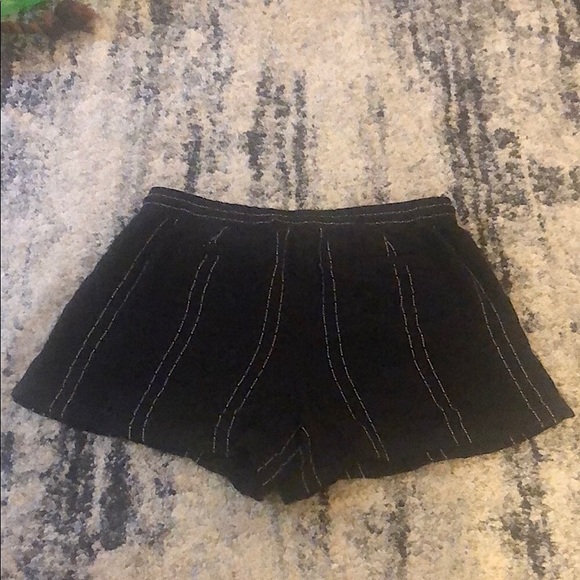 Lou & Grey drawstring shorts, 100% cotton, black & white striped pattern - Picture 6 of 7